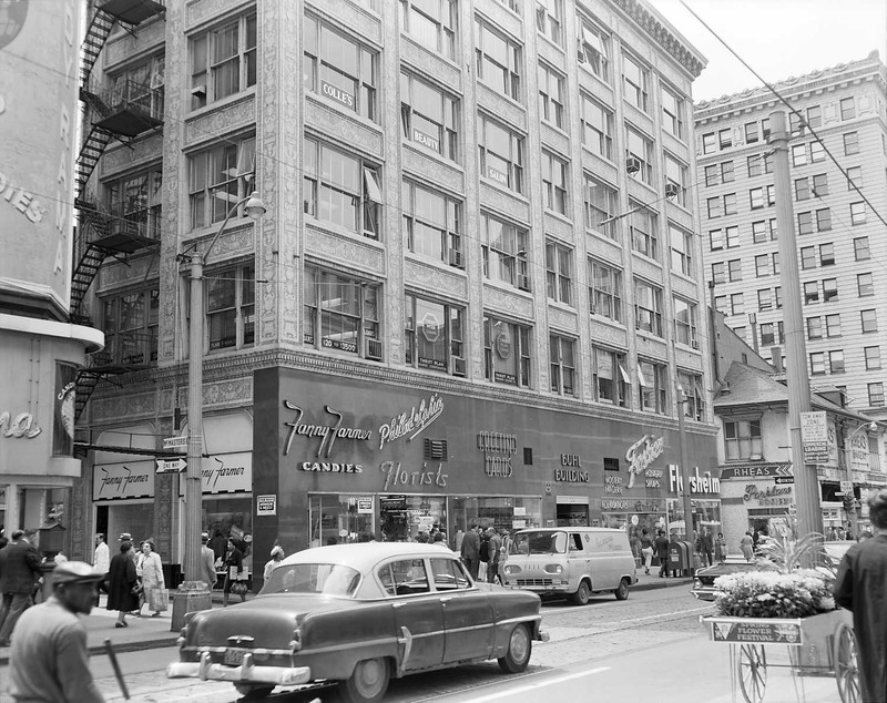 The Buhl Building in 1964