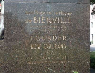 Inscription at the base of the monument