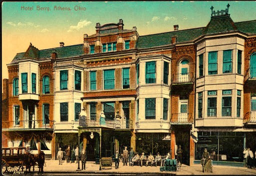 Hotel Berry from a postcard created in the 1890s or early 1900s.