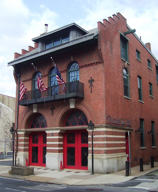 The old 1902 firehouse that's home to the Fireman's Hall Museum