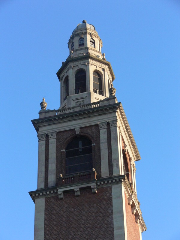 World War I Memorial Carillon/Virginia War Memorial Carillon. Image by By Morgan Riley - Own work, CC BY-SA 3.0, https://commons.wikimedia.org/w/index.php?curid=14322603.