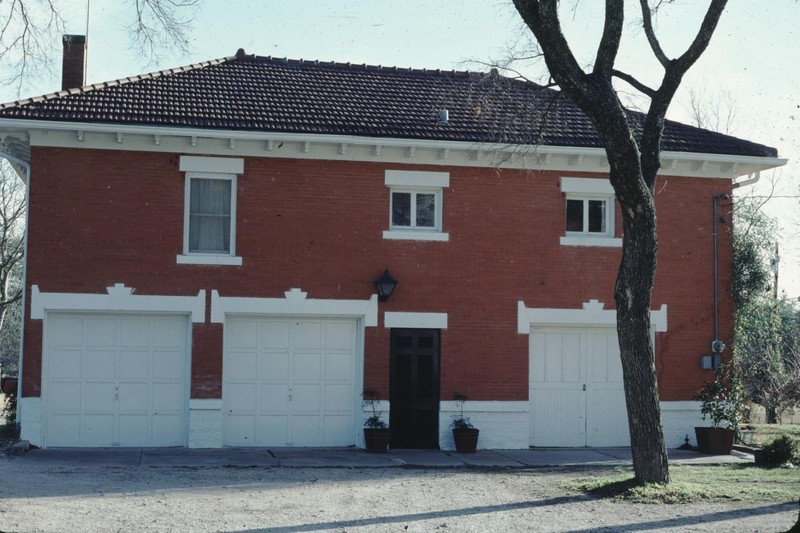 Building, Property, Plant, Window