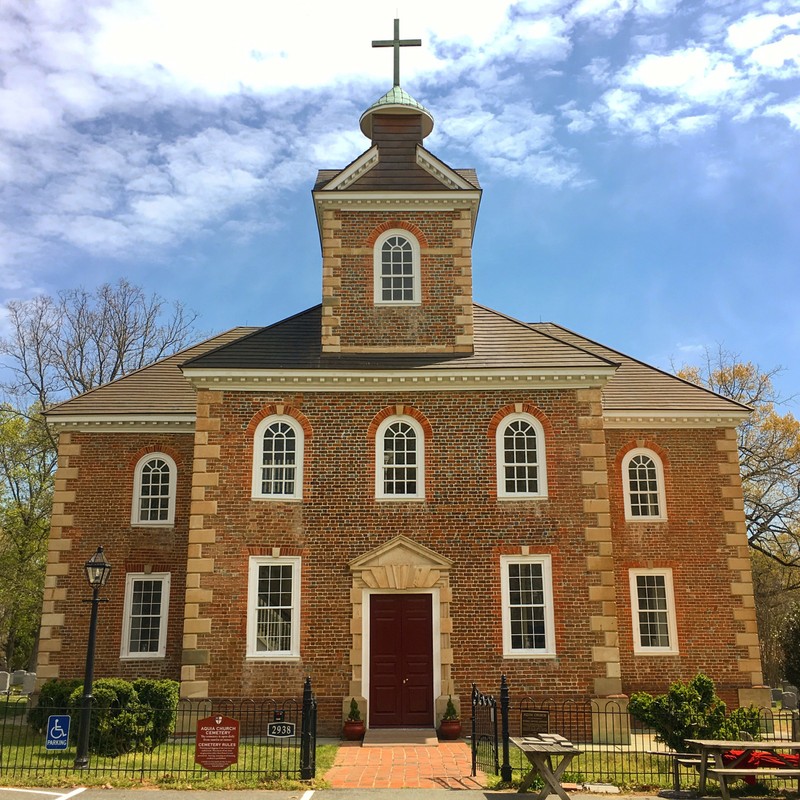 Aquia Episcopal Church, front view. Image by Justin.A.Wilcox - Own work, CC BY-SA 4.0, https://commons.wikimedia.org/w/index.php?curid=48193934.