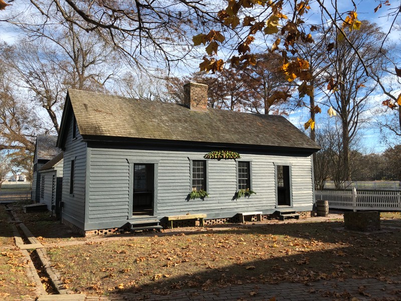 Kitchen/Laundry