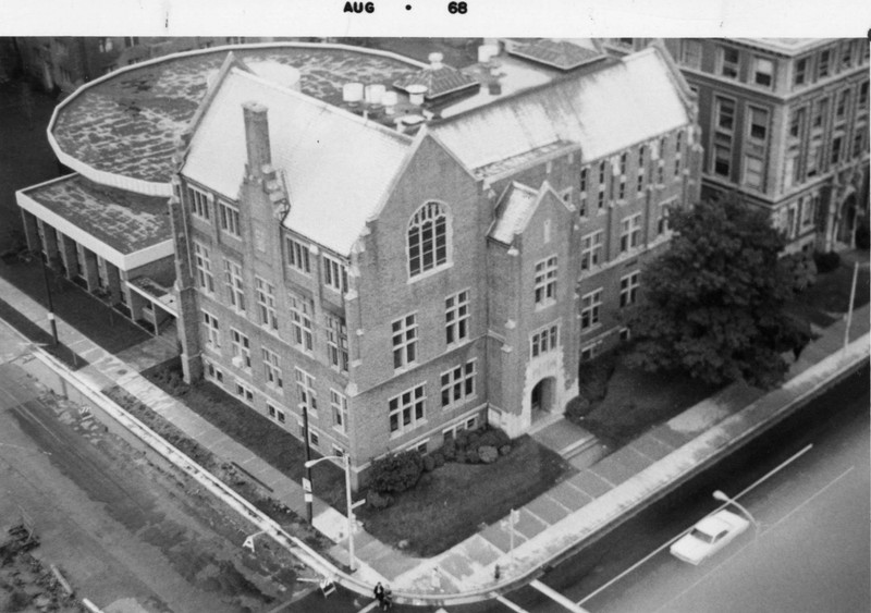 An aerial shot of Sensenbrenner Hall which features the newly-built Legal Research Center on the southern side of the building, 1968.