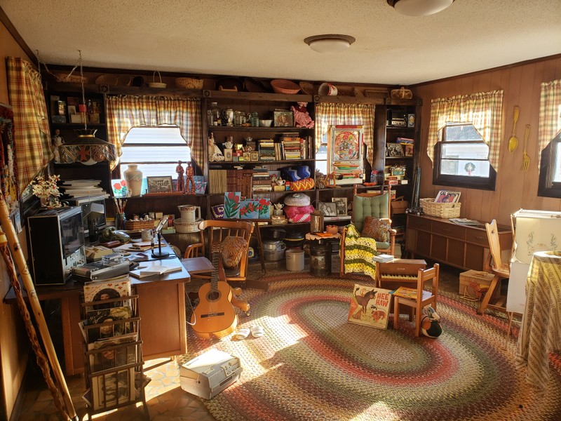 Loretta's Writing Room in the Plantation Home