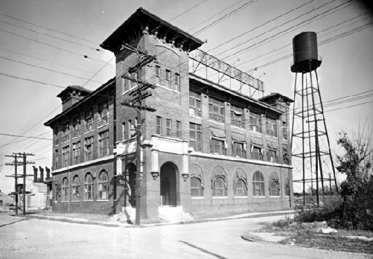 The building in 1959 after it closed down