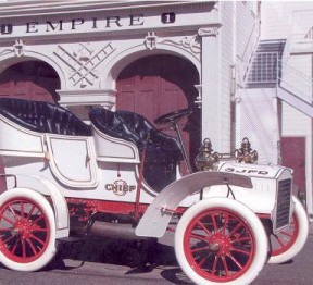 1905 Cadillac - the fire chief's buggy (image from SJFM)