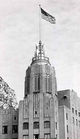 Top of the bank building soon after it opened