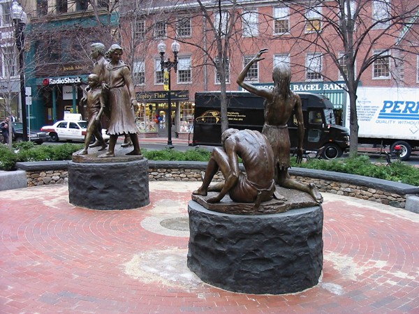 Irish Famine Memorial, Photo 1
https://irishfaminememorials.com/2014/01/16/boston-massachusetts-1998/ 