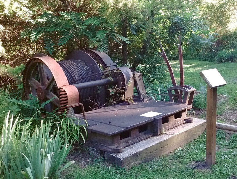 Abandoned coal mining equipment at the Coal Mining Heritage Park; image by Vejlenser - Own work, CC BY-SA 4.0, https://commons.wikimedia.org/w/index.php?curid=52421662