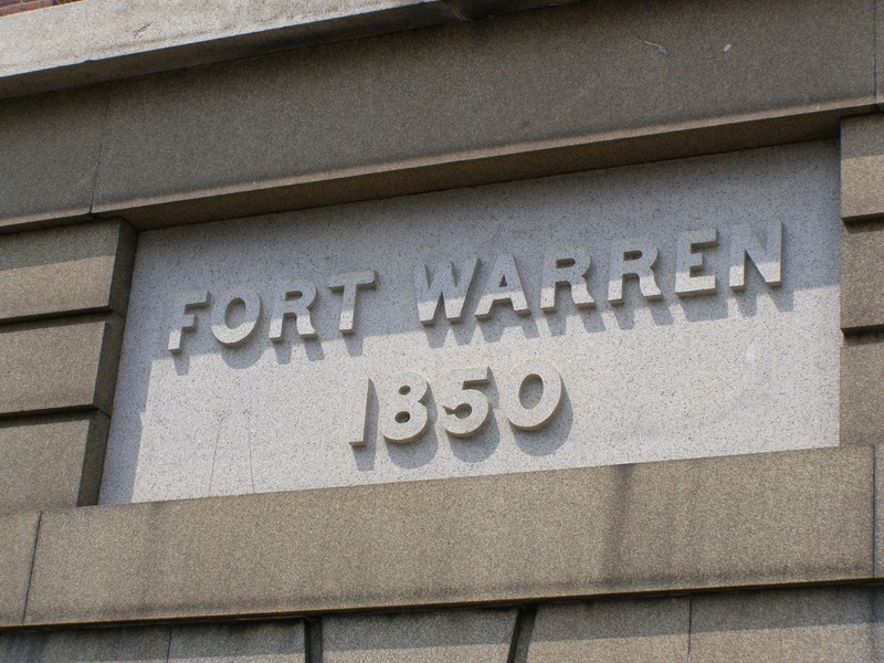 Photo(s) by Walter Hope, 2010-2012, http://fbhi.org/georges-island---ft-warren.html