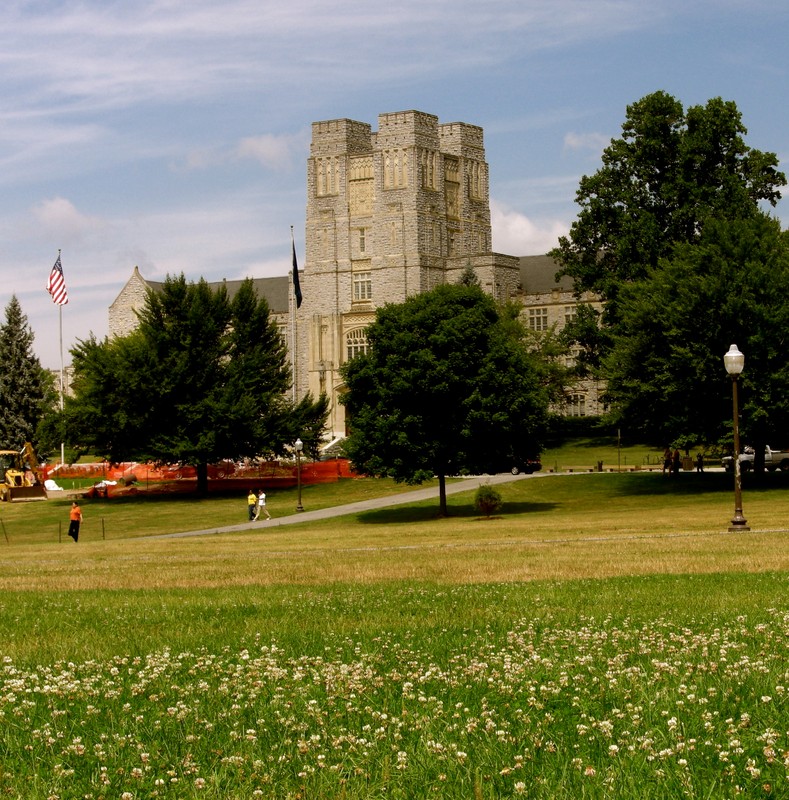 View of Burruss from the Drillfield; image by EpicV27 - Own work, GFDL, https://commons.wikimedia.org/w/index.php?curid=3497173