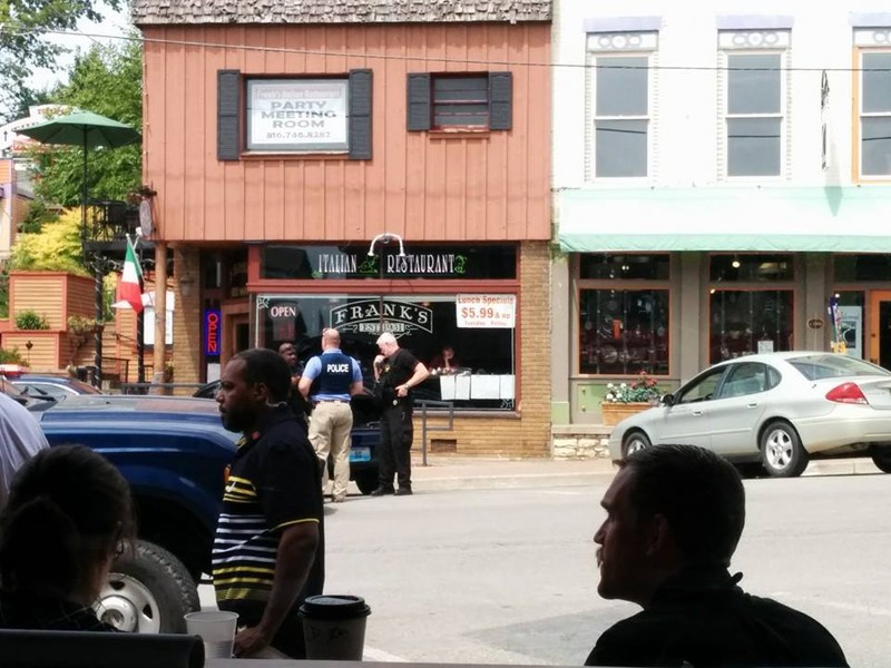 Former President Barrack Obama visiting downtown Parkville in 2014. 102 Main Street is the building on the right hand side. (Photo by Fox 4).