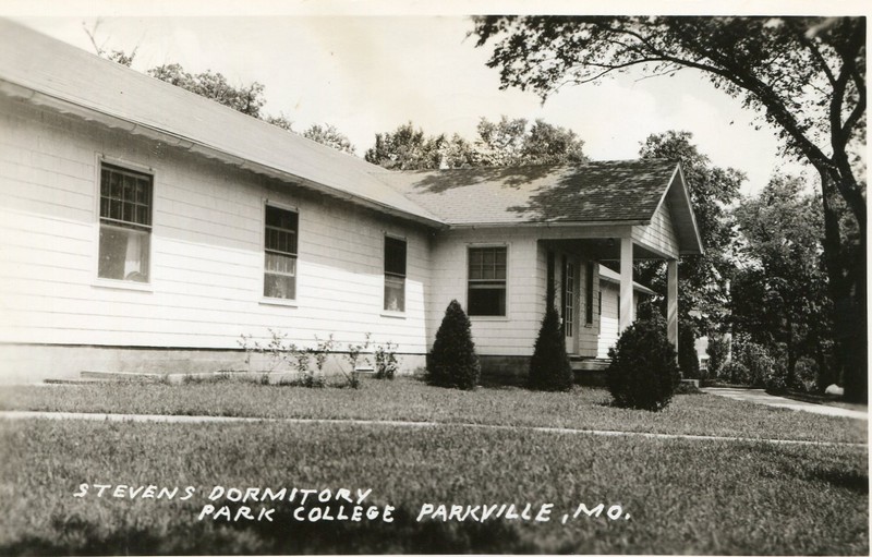 Photo taken from a side angle of Stephens Cottage.