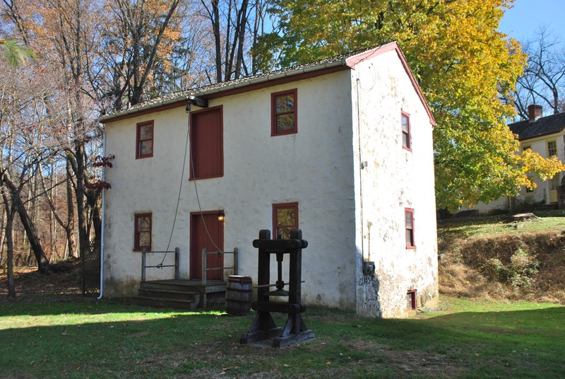 Exterior view of 2-story stuccoed building