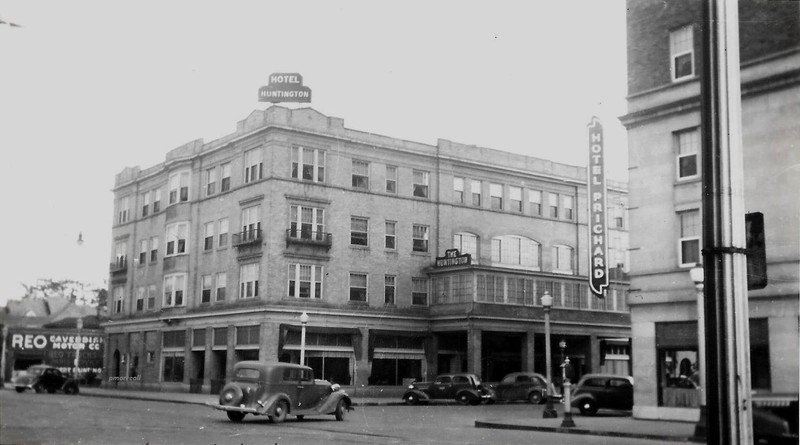 The Hotel Huntington in 1936