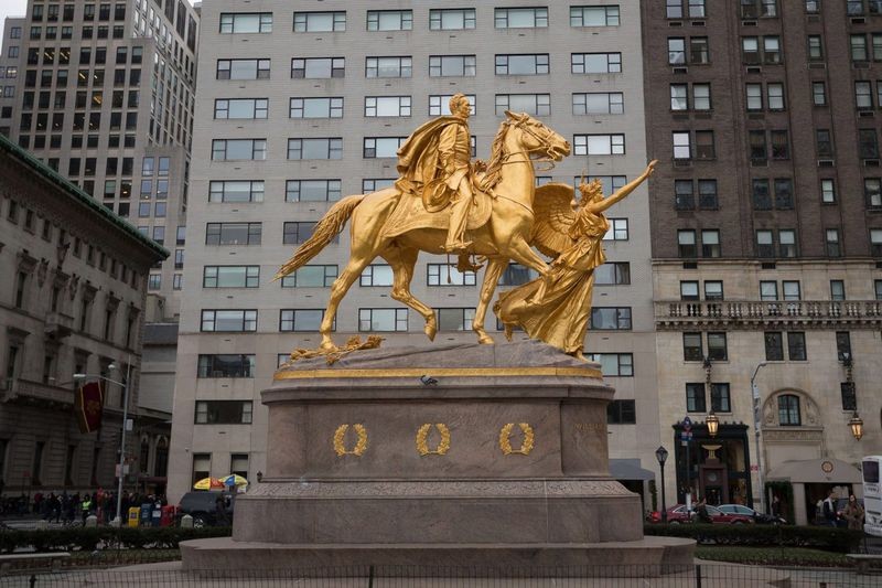 Horse, Building, Window, Statue