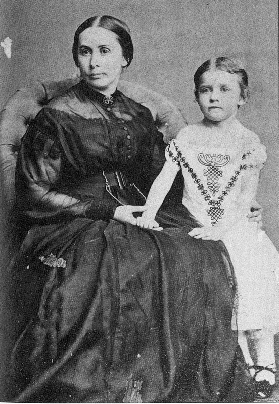 Mary Anna and Julia Laura Jackson.