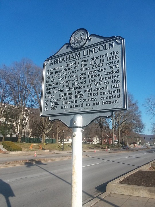 Abraham Lincoln Highway Historical Marker 