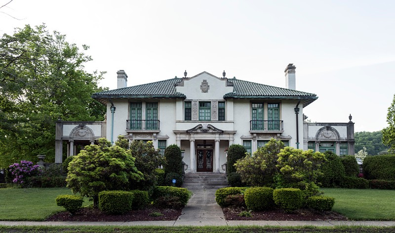 Front view of the E. A. Durham House in Sistersville, WV.