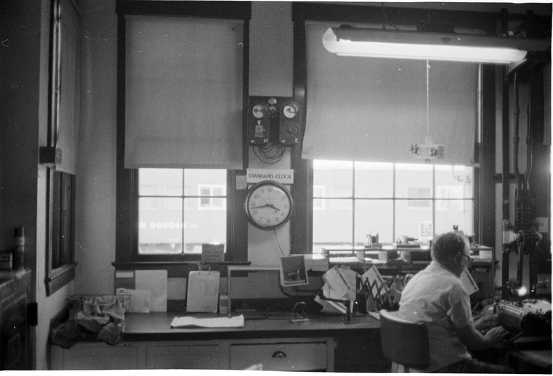 Operations center. Photograph courtesy of Charles V. Mutschler