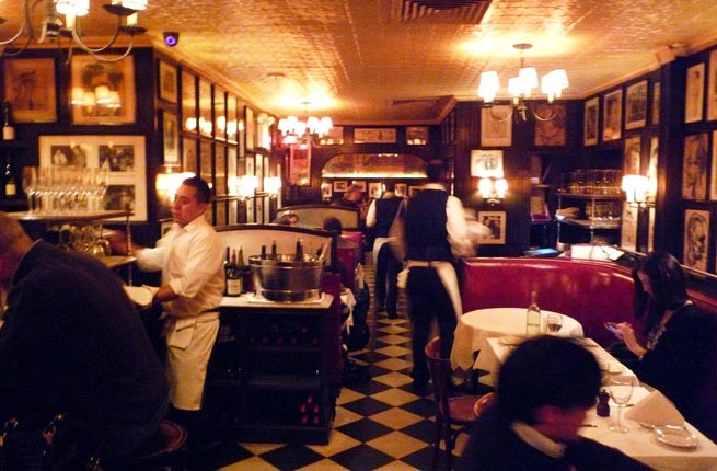 Minetta Tavern interior