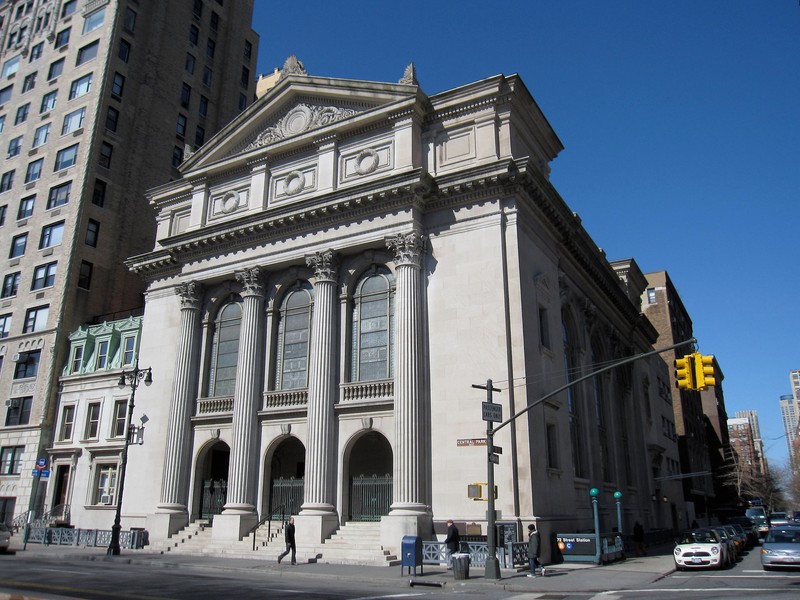 Established in 1654, Congregation Shearith Israel is the oldest congregation in North America. It built this temple in 1897. Photo: Wikimedia Commons