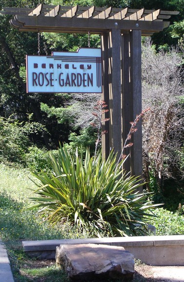 Berkeley Municipal Rose Garden sign (2010)