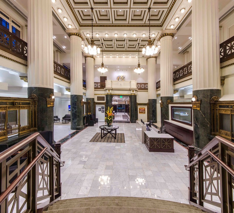 The building's main lobby was restored to its original grandeur in 2013.  