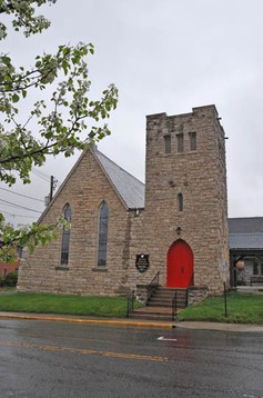Christ Episcopal Church is located at 120 Church Street, NE.