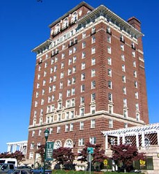 Battery Park Hotel, photo located at the City Development Office, City of Asheville.