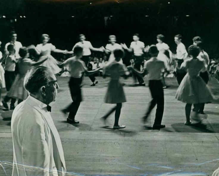 Lunsford presiding over the Mountain Dance and Folk Festival at Pack Square.