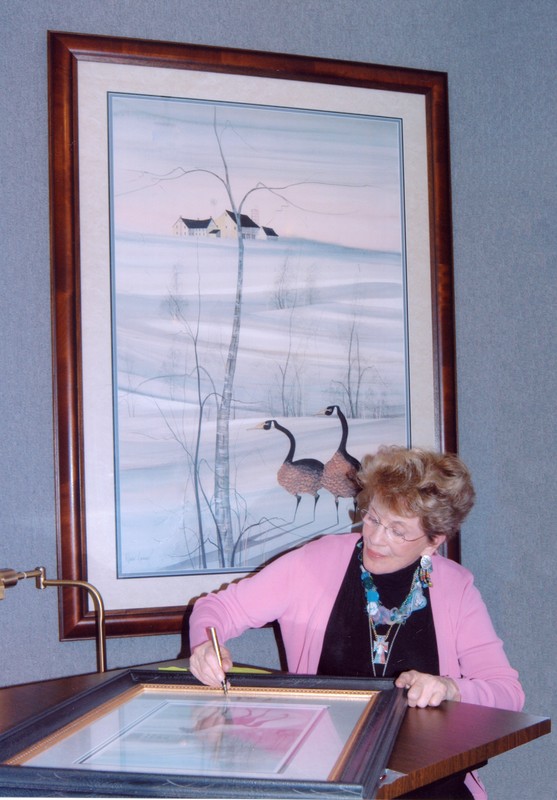 Photograph of Patricia Buckley Moss, courtesy of P. Buckley Moss.