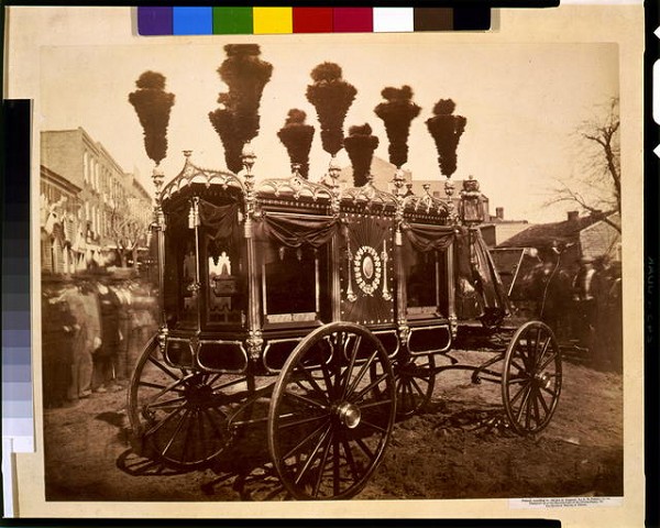 Lincoln funeral carriage in Springfield, its final destination. 