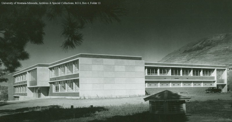Picture of the building's original exterior. (Photo Undated)