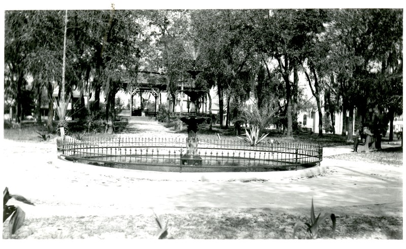 Fountain in Williams Park, St. Petersburg, Florida, circa 1908. This fountain, once located in front of the Williams Park bandstand, was one of the improvements paid for and maintained by the Women’s Town Improvement Association. 