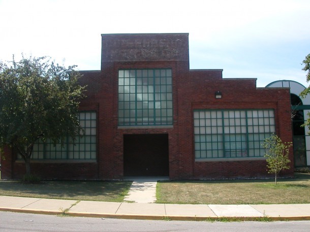 The only remaining part of the Duesenberg factory, Building No. 3