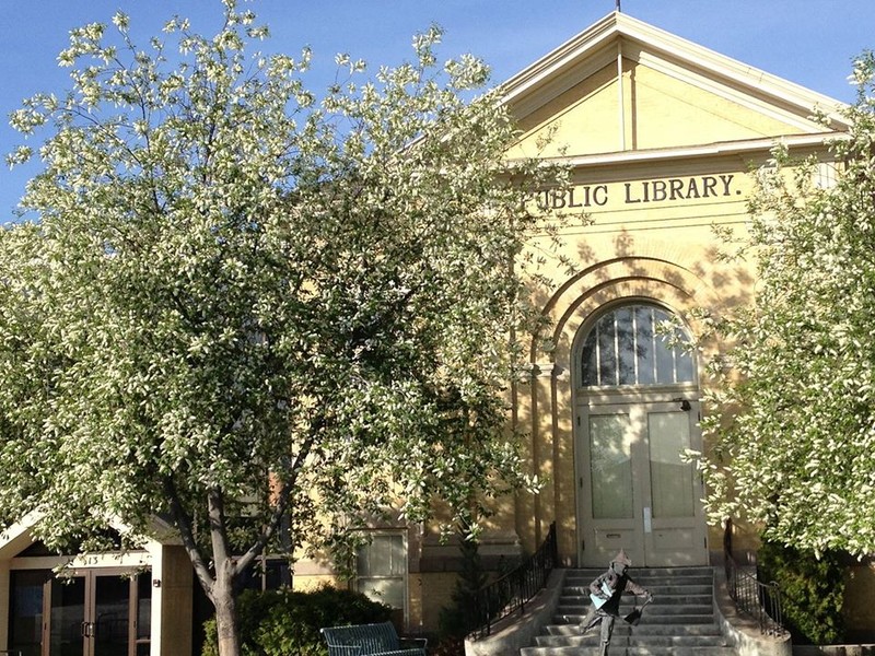 The old Carnegie Library building was erected in 1907 and is an excellent example of Palladian architecture.