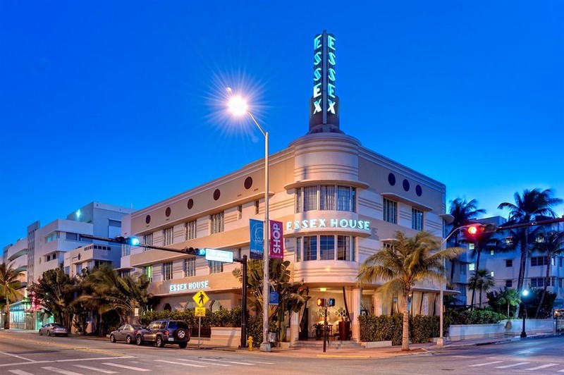 The sun sets on the Nautical Moderne design of the Essex House.  