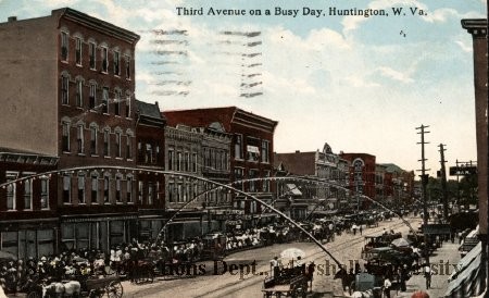 "Third Avenue on a Busy Day" circa 1914