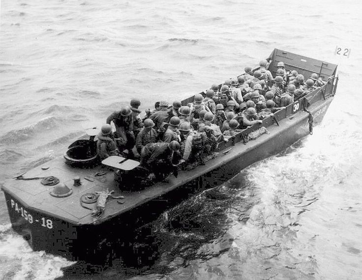 Photo of a LCP similar to the one piloted by Munro.