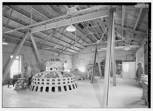 Two electrical generators. The one in the front was installed in 1925, while the one in the back dates to 1910. Image obtained from the Library of Congress.