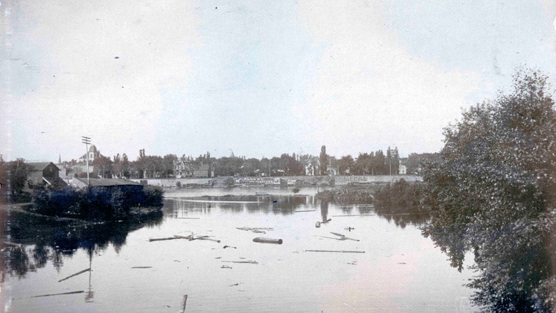 Eau Claire River near the confluence of Chippewa River, downtown Eau Claire (ca. 1895-1905)