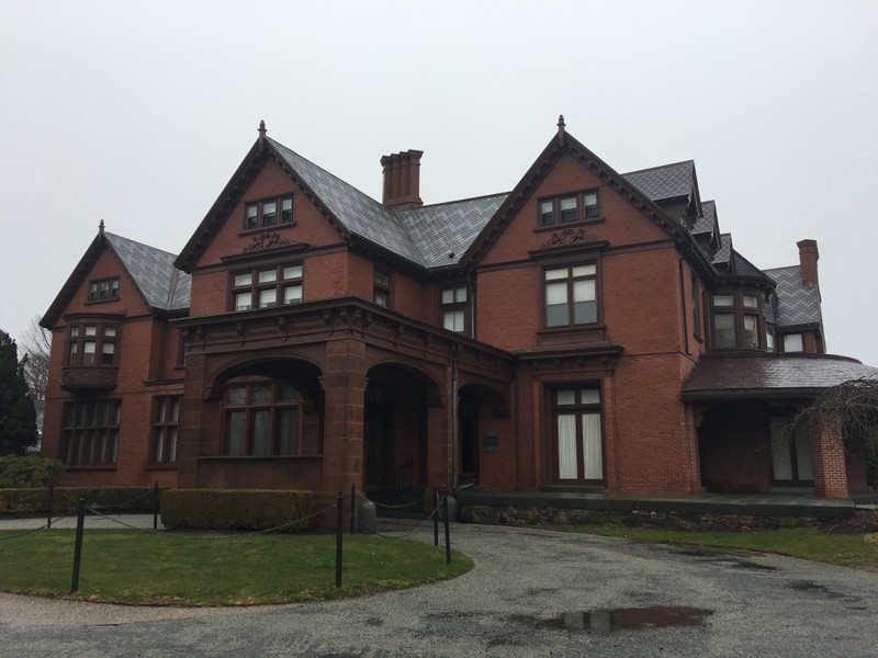 The front of Fairlawn Estate facing Bellevue Avenue. 