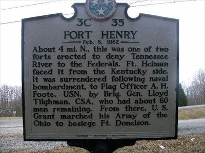 The marker is four miles South of the location of the fort where the Confederates attempted to control this area of the Mississippi River. 