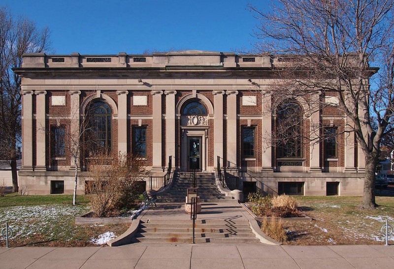 The former Arlington Hills Library, now the East Side Freedom Library, was built in 1917.