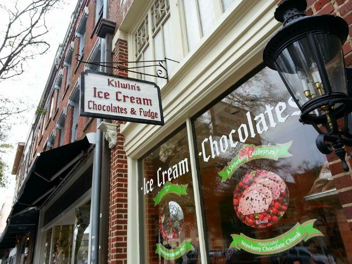 Storefront of Kilwins where Michael White and his daughter purchased their ice cream as written in the poem. Image from bigbearswife.com