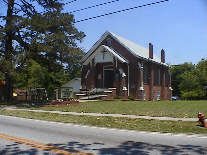 First Presbyterian Church of Villa Rica, Photograph by Ernest E. Blevins, MFA 26 May 2005  