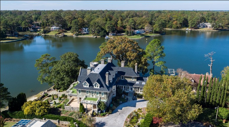 Greystone on the Outside